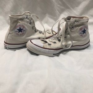 👟white converse👟